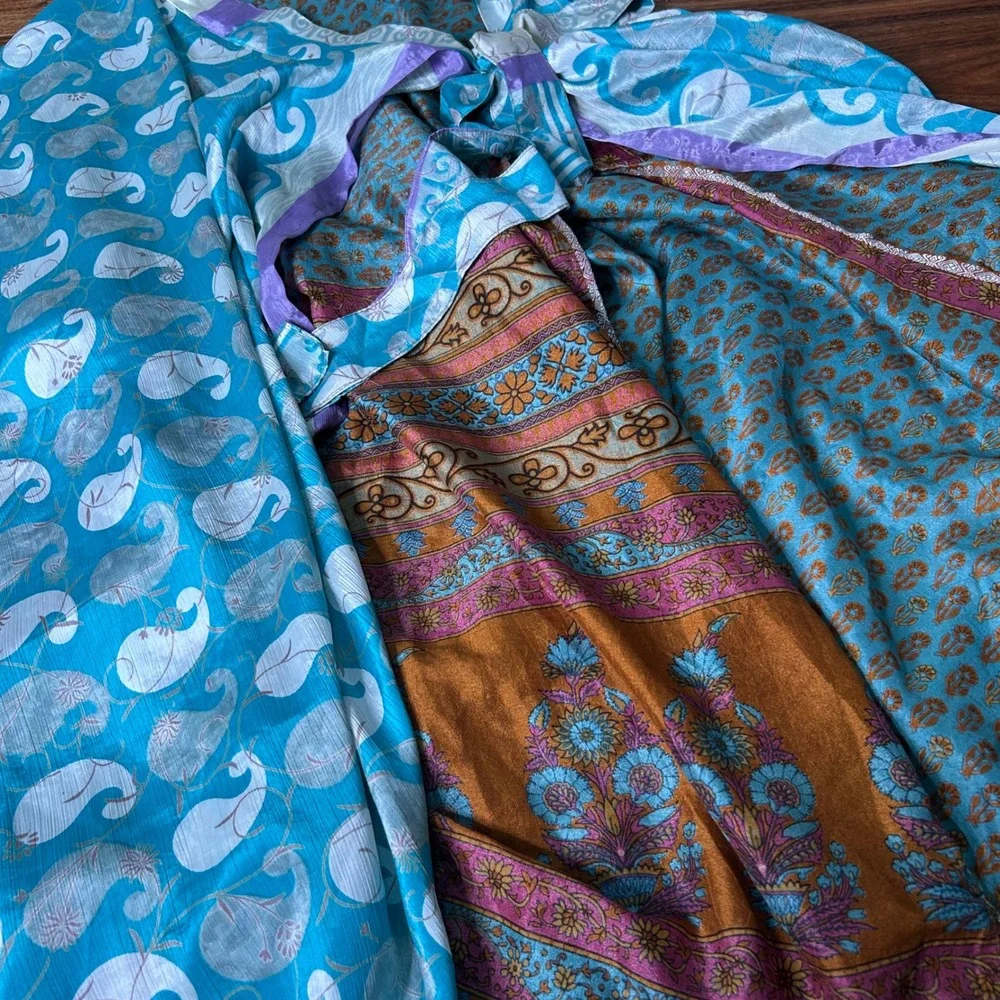 Vintage Silk Sari Wrap Skirt indie Paisley Floral Boho Maxi unique - Picture 7 of 7